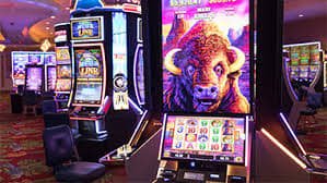 Antarmuka bermain permainan slot online di vio555 dengan fitur spin bonus dan tampilan RTP yang jelas